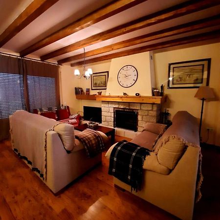 Casa Cotis Beceiteヴィラ エクステリア 写真