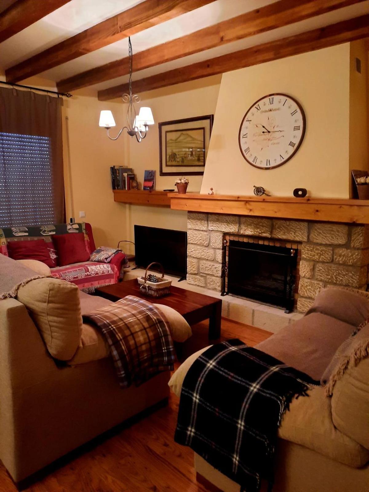 Casa Cotis Beceiteヴィラ エクステリア 写真